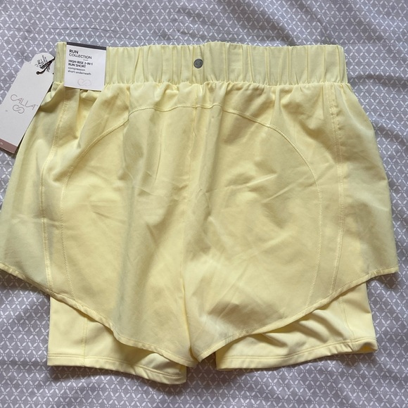 High rise running short - Picture 2 of 6